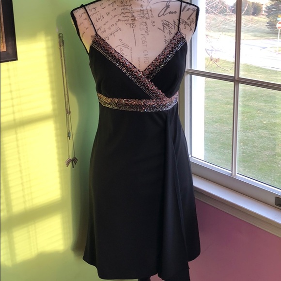 Black formal / party dress - Picture 3 of 6